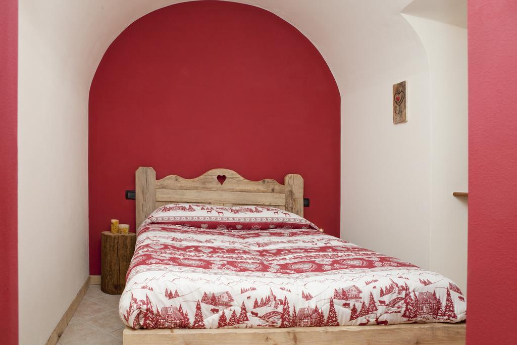 Cottage Casa Felice Клузоне Екстер'єр фото